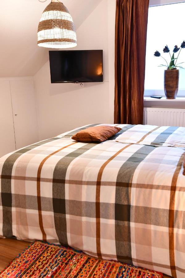 Heimat Floral Ferienhaus Wadgassen Exteriör bild